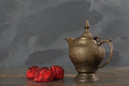 Hand-Hammered Copper Teapot, 1.2 Litre
